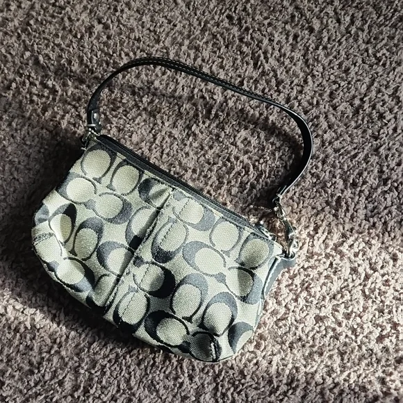 Coach | Bags | 4 X 7 Coach Mini Bag Never Used With No Tags  display picture 1